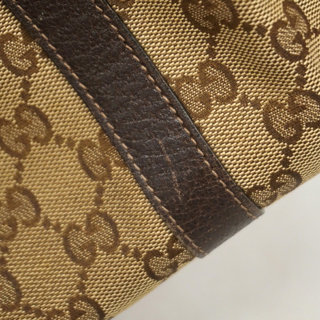 Louis Vuitton Taiga Multicles M30500 Key Case - 9