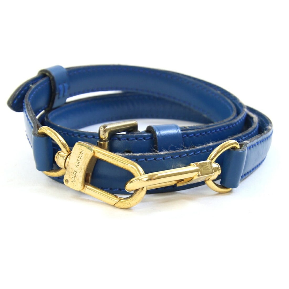 Louis Vuitton Epi Toledo Blue Shoulder Strap Replacement for Women's Bag LOUIS VUITTON: --- Catalog ---Category: SizeHandle/Strap Length: 105cm - 123cm / 41.33'' - 48.42''Category: DesignType: StrapColor: BlueGender: WomenMaterial: Epi leatherCategory: GeneralLine: EpiBrand: Louis Vuitto