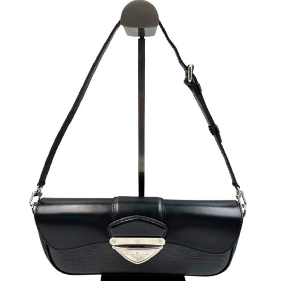 LOUIS VUITTON Louis Vuitton Epi M59292 Pochette Montaigne Noir TH4068: --- Catalog ---Category: SizeSize (HxWxD): 11cm x 26cm x 6cm / 4.33'' x 10.23'' x 2.36''Category: DesignType: PochetteColor: NoirGender: WomenMaterial: Epi leather Category: GeneralLine: EpiBrand: Lou