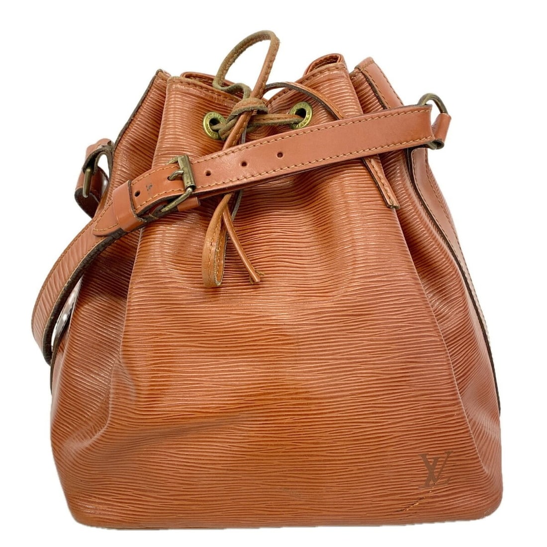 Louis Vuitton Epi Petit Noé Shoulder Bag M44103 Kenya Brown (Women's): --- Catalog ---Category: SizeSize (HxWxD): 27cm x 24.5cm x 19cm / 10.62'' x 9.64'' x 7.48''Category: DesignType: Shoulder bagColor: Kenyan brownGender: WomenCategory: GeneralMPN: M44103Brand: Louis Vu