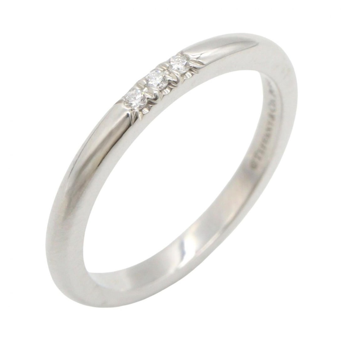 Tiffany & Co. Forever Wedding Ring - Platinum (Pt950) with Diamonds Women's Silver/Clear Tone: --- Catalog ---Category: SizeJP Size: 8US Size: 4.5Category: DesignType: Band ringColor: Clear, SilverGender: WomenMaterial: Platinum 950Category: GeneralBrand: Tiffany--- Item List ---Section: Condit