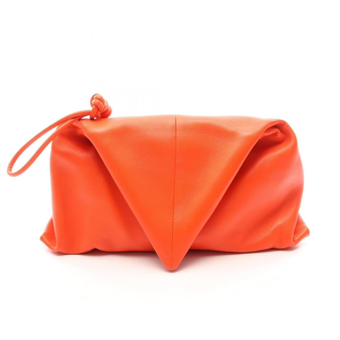 Bottega Veneta Triangle Second Bag Clutch Handbag Leather Women's Orange: --- Catalog ---Category: SizeSize (HxWxD): 18cm x 33cm x 10cm / 7.08'' x 12.99'' x 3.93''Category: DesignType: Clutch bag, HandbagColor: OrangeGender: WomenMaterial: Leather Category: GeneralBrand: Bo