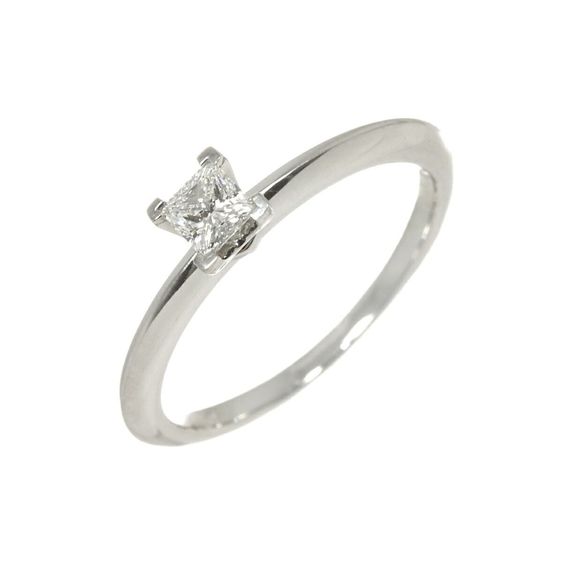 Tiffany & Co. Princess Cut Diamond 0.20ct G VS1 EX Ring Platinum: --- Catalog ---Category: SizeJP Size: 10US Size: 5.5Category: DesignType: Band ringGender: WomenMaterial: Platinum 950Category: GeneralBrand: Tiffany--- Item List ---Section: ConditionRanking: Rank SA