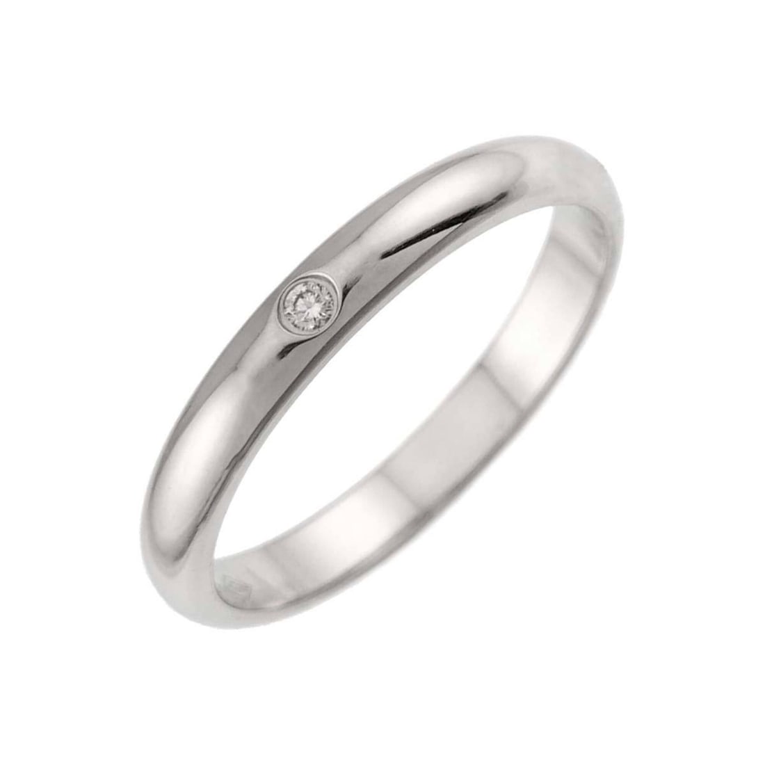 Cartier 1895 Classic #49 Ring with 1 Diamond, Platinum, 2.5mm Wide.: --- Catalog ---Category: SizeUS Size: 5Brand Size: 49Category: DesignType: Band ringGender: WomenMaterial: Platinum 950Category: GeneralBrand: Cartier--- Item List ---Section: ConditionRanking: Rank S