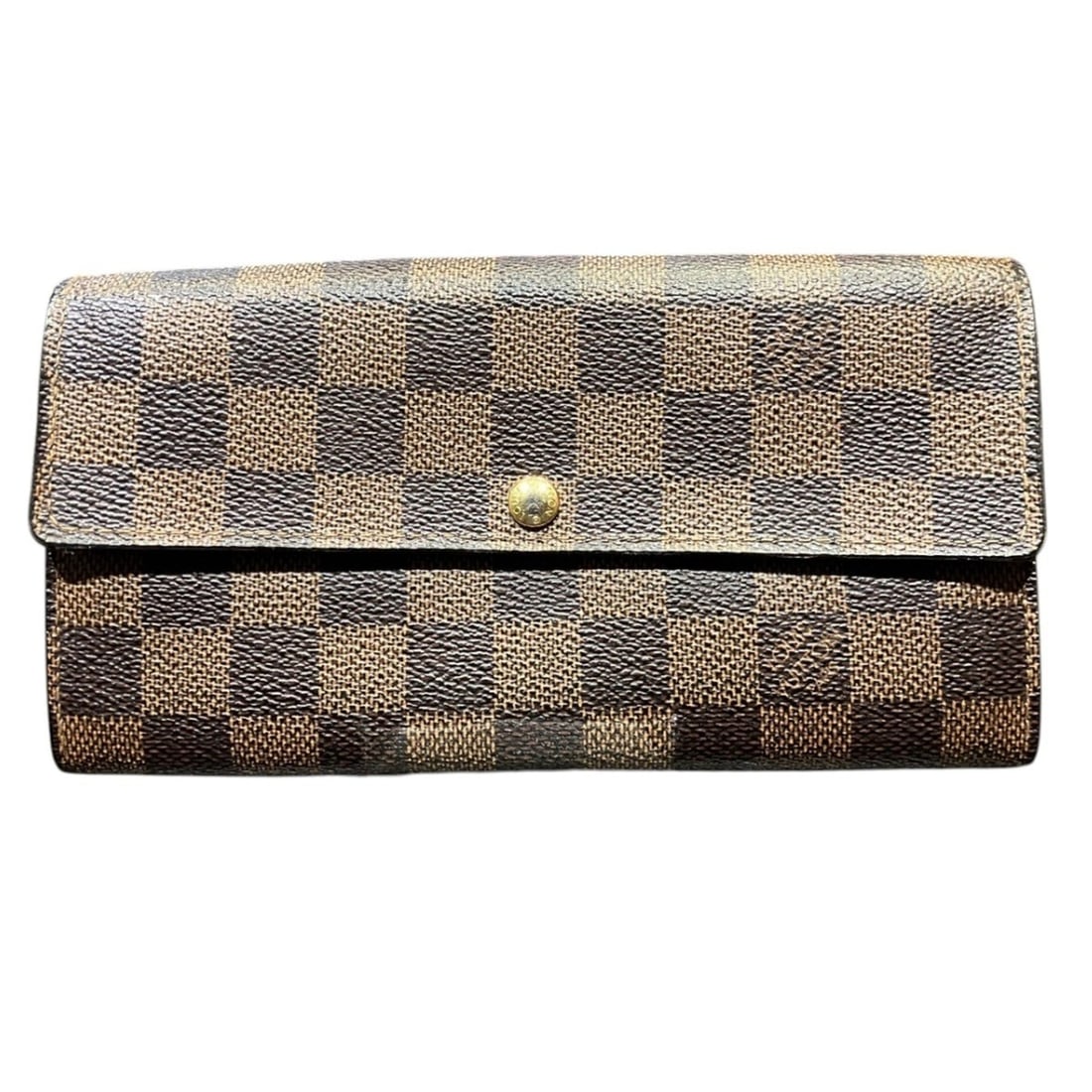 Louis Vuitton Portefeuille Sarah Long Wallet, Damier Canvas, N61734: --- Catalog ---Category: SizeSize (HxWxD): 10.5cm x 19cm x 3cm / 4.13'' x 7.48'' x 1.18''Category: DesignType: Long wallet (bi-fold)Color: BrownGender: WomenMaterial: Damier Canvas Category: GeneralLi