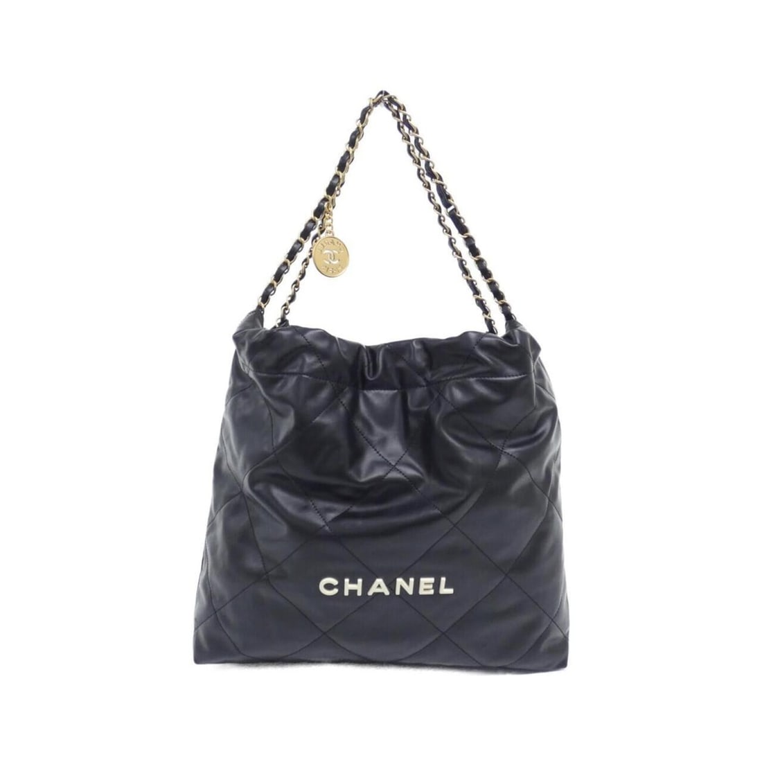 Chanel 22 line AS3261 shoulder bag: --- Catalog ---Category: SizeSize (HxWxD): 35cm x 35cm x 8cm / 13.77'' x 13.77'' x 3.14''Category: DesignType: Pouch, Shoulder bagColor: BlackGender: WomenMaterial: Leather Hardware Color: Matte