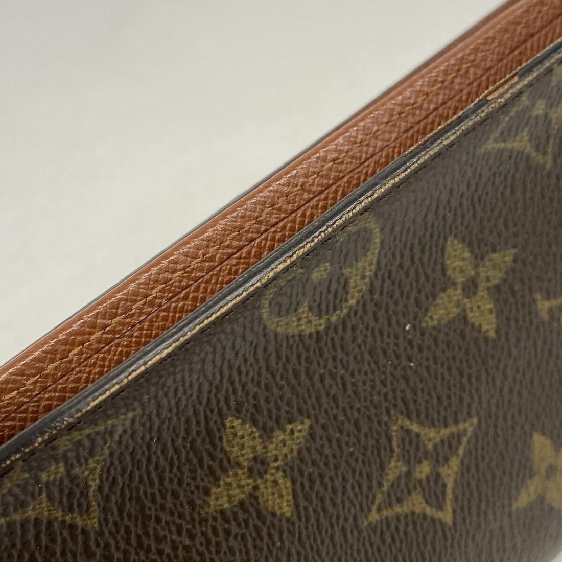 Cartier 2C Charm - 6