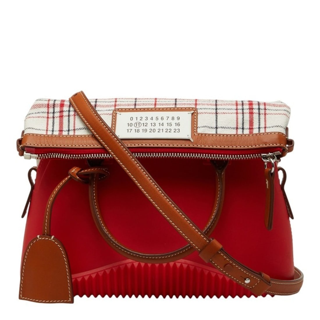 Maison Margiela Martin Margiela Maison 5AC Handbag Shoulder Bag 2-Way Red Brown Rubber Leather: --- Catalog ---Category: SizeStrap Drop: 45.5cm / 17.91''Handle Drop: 7.00cm / 2.76''Size (HxWxD): 17cm x 25cm x 9.5cm / 6.69'' x 9.84'' x 3.74''Category: DesignType: Handbag, Shoulder bagColor: Red b