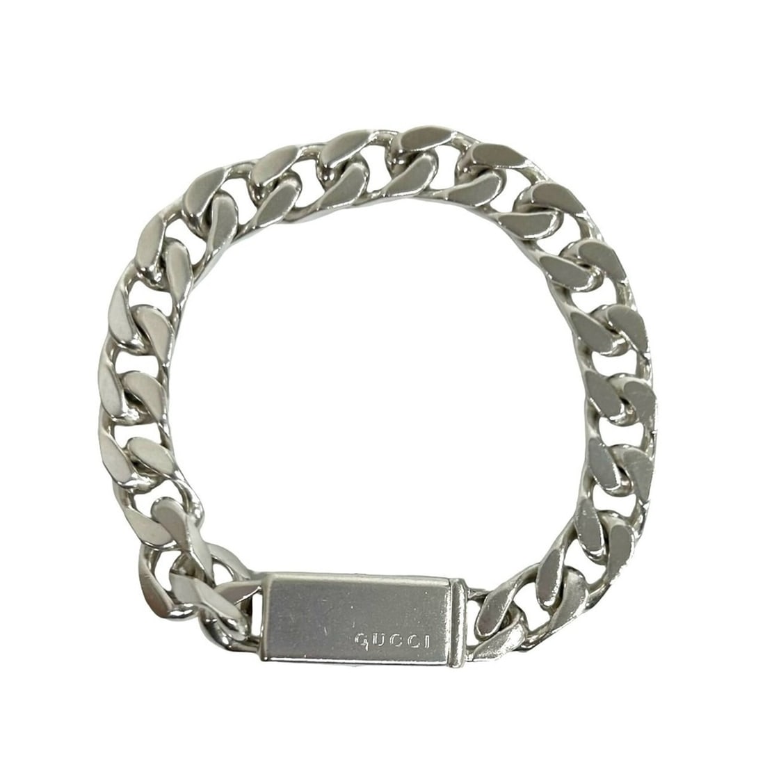 GUCCI Cuban Link Bracelet, Sterling Silver 925, Men's Accessory, 96830: --- Catalog ---Category: SizeLength: 16cm / 6.29''Category: DesignType: Charm braceletColor: SilverGender: MenMaterial: Silver 925Category: GeneralBrand: Gucci--- Item List ---Section: ConditionRankin