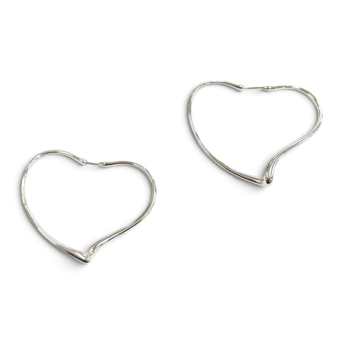 TIFFANY&Co. Tiffany & Co. Elsa Peretti Open Heart Hoop Earrings, Medium Size, 925 Sterling Silver,: --- Catalog ---Category: SizeSize (HxWxD): 40.00mm x 48.00mm / 1.57'' x 1.89''Category: DesignType: Hoop earringsColor: SilverGender: WomenMaterial: Silver 925Category: GeneralBrand: Tiffany--- Item L