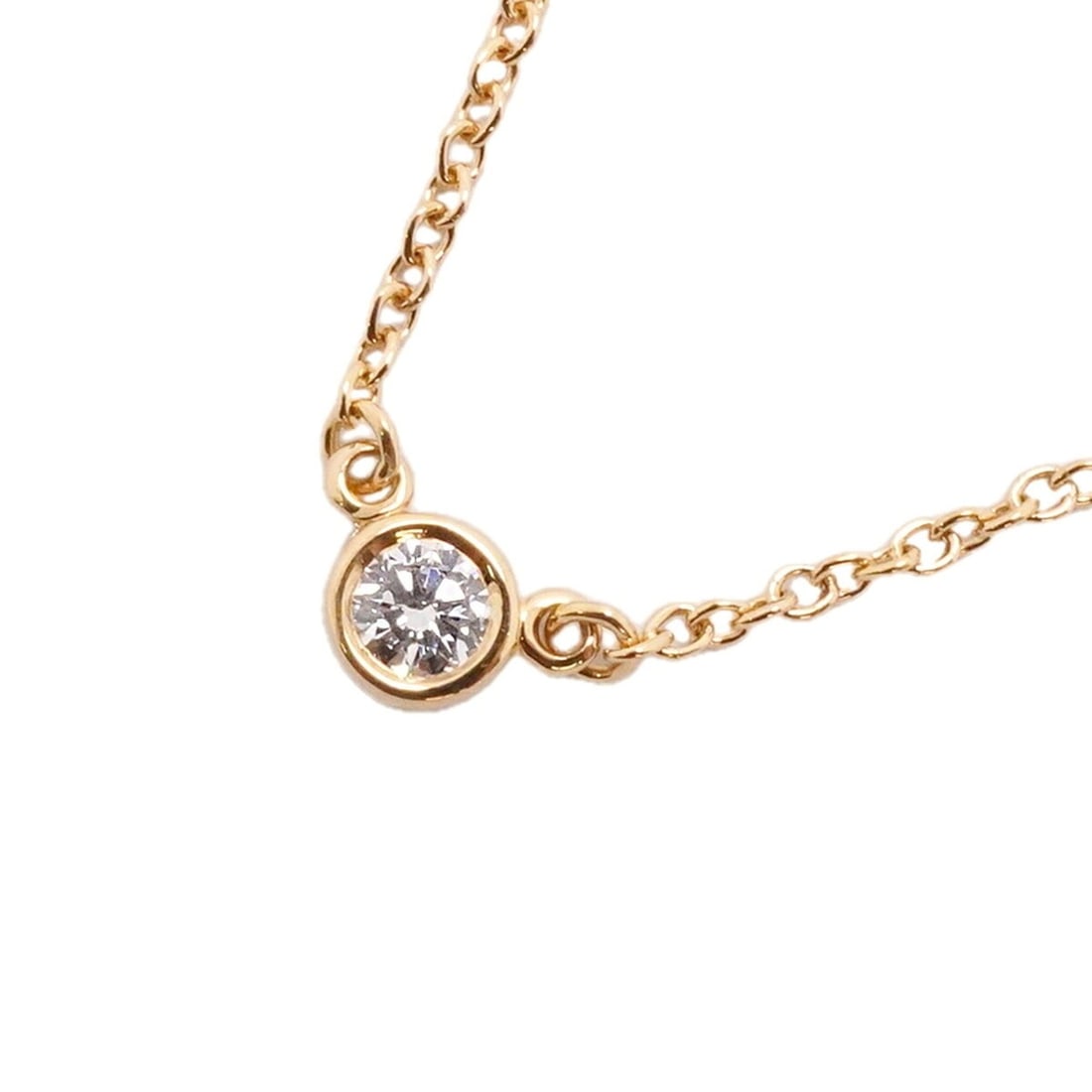 Tiffany & Co. By the Yard Necklace, 1PD (18K Yellow Gold) Diamond, Women's: --- Catalog ---Category: SizePendant Size: 3.5mm x 3.3mm / 0.13'' x 0.12''Neck Circumference: 40.5 cm / 15.94''Category: DesignStone: DiamondGender: WomenMaterial: Yellow gold (18K)Necklace Type: Neck