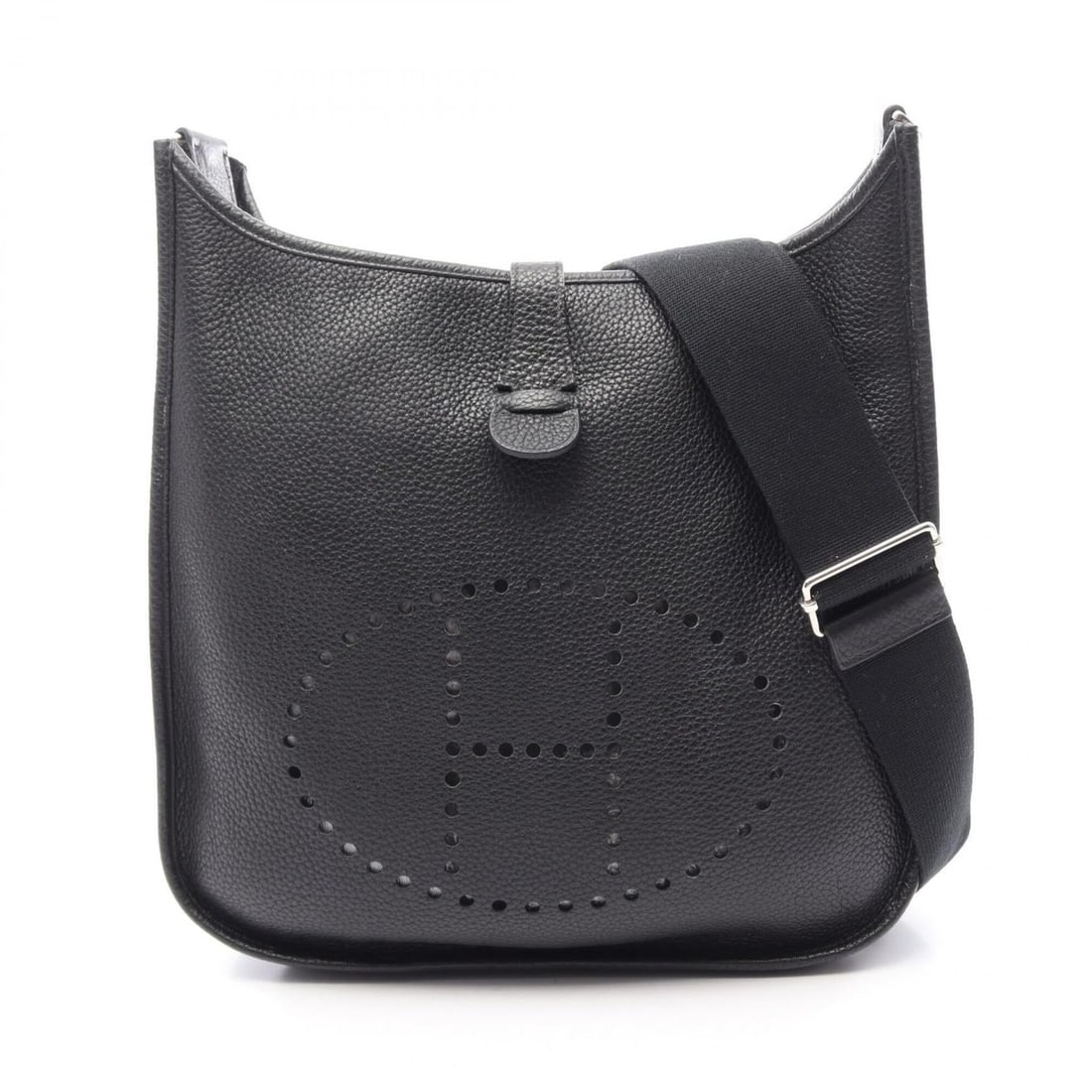 Hermes Evelyne 3 Trois GM Shoulder Bag Handbag Leather Taurillon Clemence Women's Black: --- Catalog ---Category: SizeSize (HxWxD): 32cm x 31cm x 8.5cm / 12.59'' x 12.2'' x 3.34''Category: DesignType: Shoulder bagColor: BlackGender: WomenMaterial: Taurillon clemence leather Category: Gene