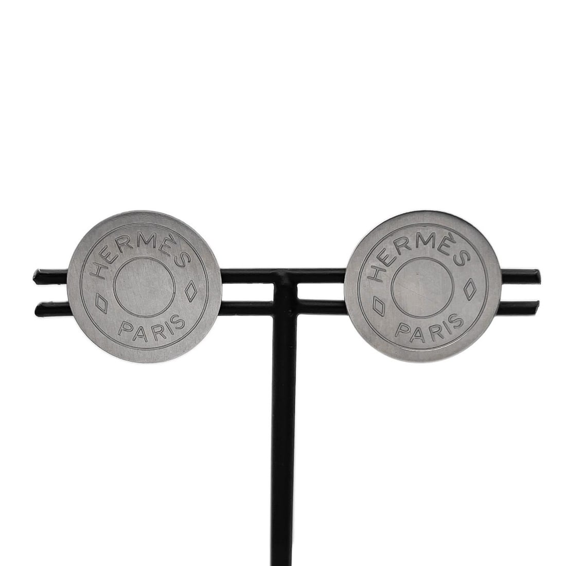 HERMES Hermes Clou de Selle Earrings Sellier Metal Silver Women's: --- Catalog ---Category: SizeSize (HxWxD): 20.00mm x 20.00mm / 0.79'' x 0.79''Category: DesignType: Clip earringsColor: SilverGender: WomenMaterial: MetalCategory: GeneralLine: SellierBrand: Hermes---