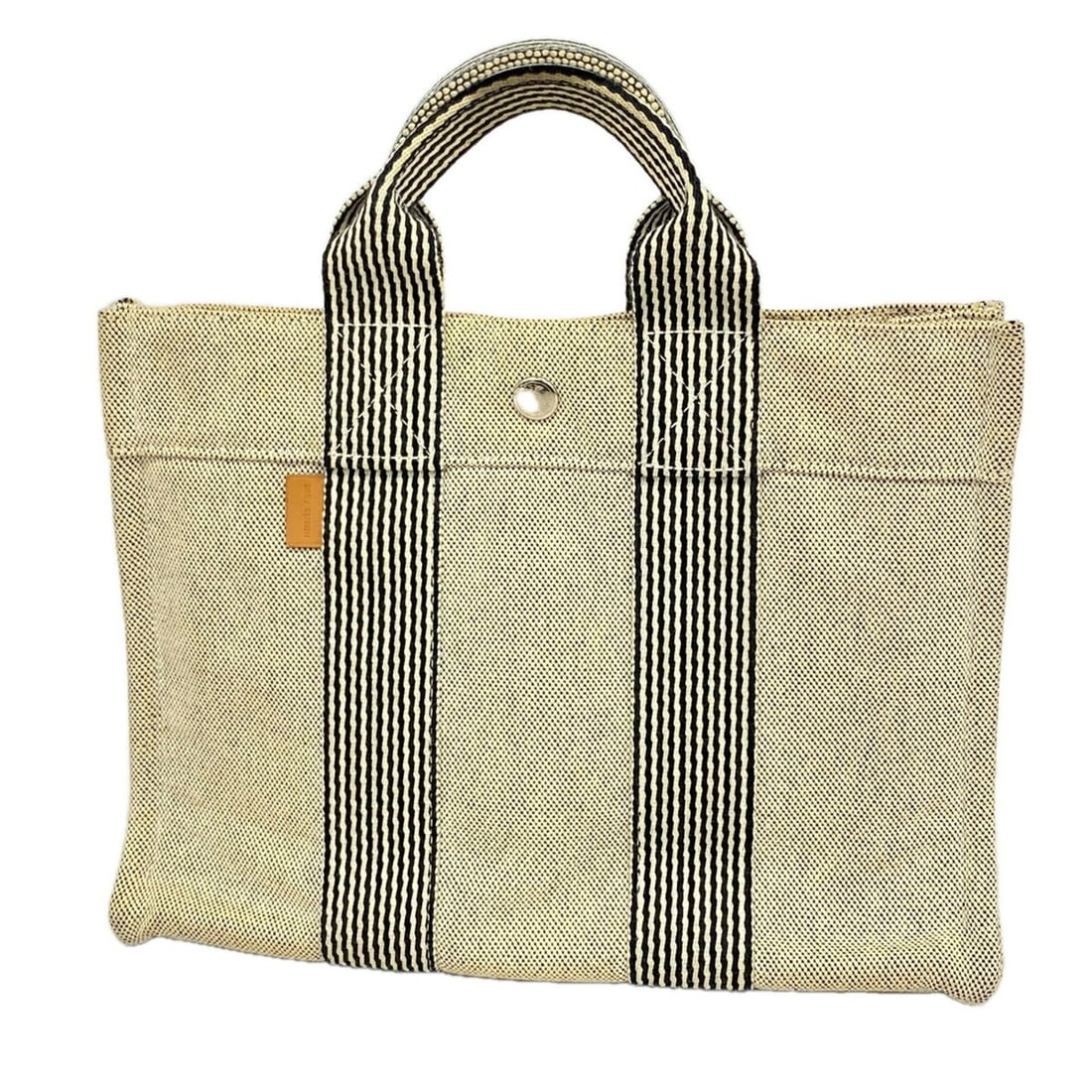 Hermes New Fourre-Tout PM Tote Bag, Toile H, Black, Women's, P3443158: --- Catalog ---Category: SizeSize (HxWxD): 22.5cm x 30cm x 8cm / 8.85'' x 11.81'' x 3.14''Category: DesignType: Tote bagColor: BlackGender: WomenMaterial: Toile H Hardware Color: SilverCategory: Gener