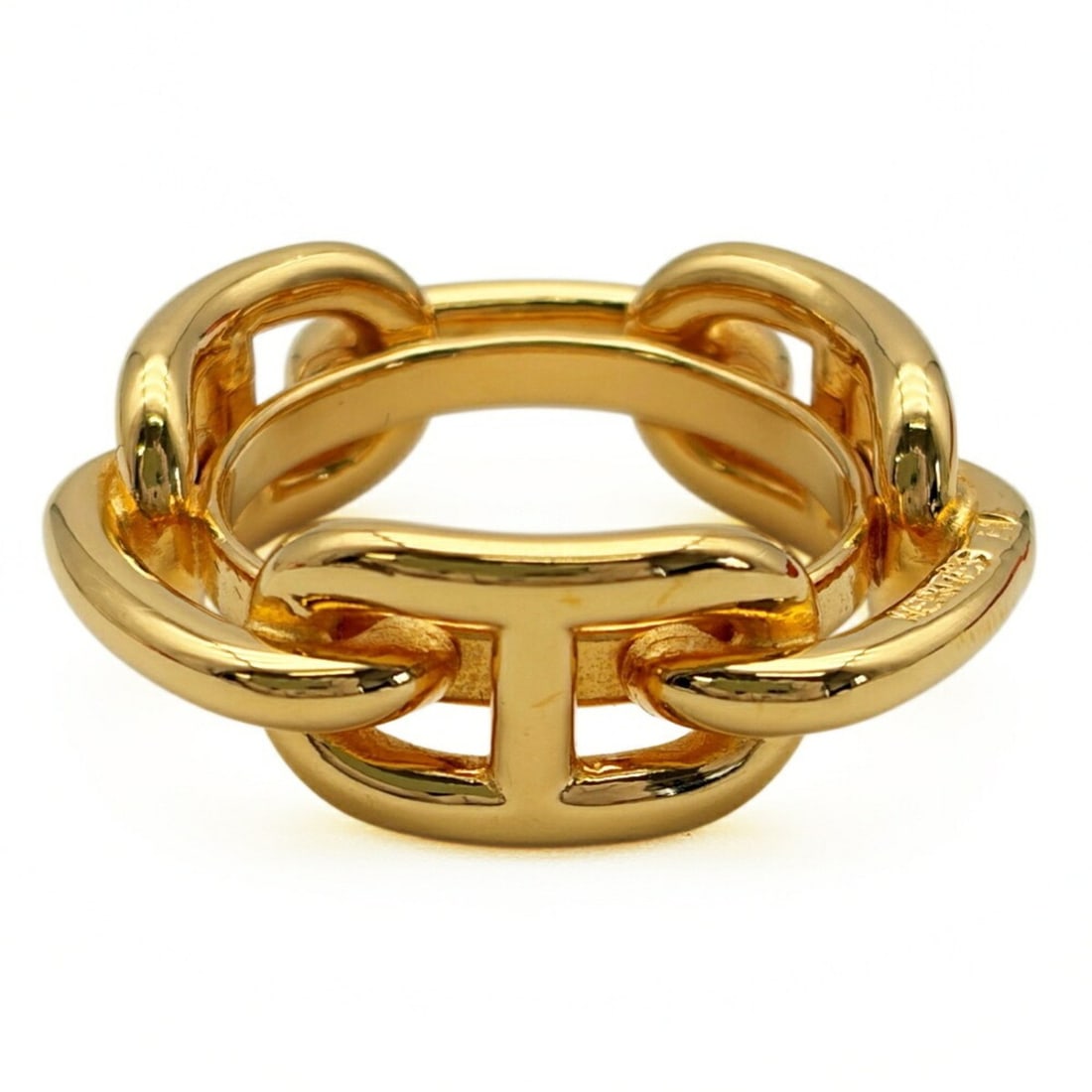 Hermes scarf ring, Chaine d'Ancre design, gold metal carre.: --- Catalog ---Category: DesignType: Scarf ringColor: GoldGender: WomenMaterial: Metal Category: GeneralBrand: HermesCategory: Physical PropertiesSize (HxWxD): 3cm x 3cm x 1cm / 1.18'' x 1.18'' x