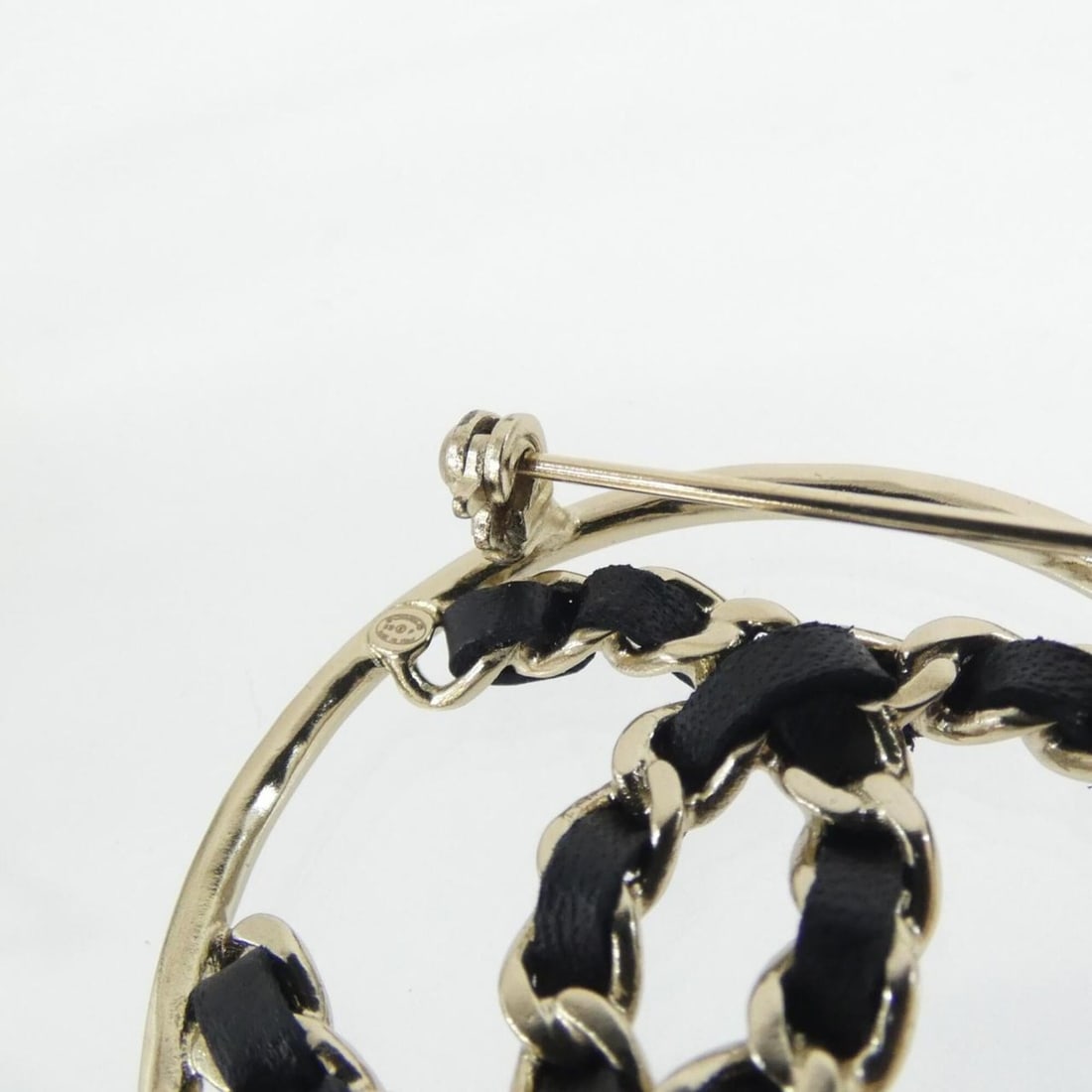 Chanel AB0649 Brooch - 3