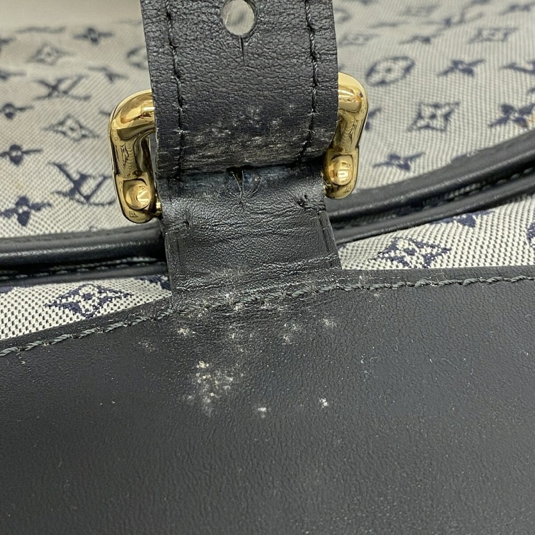 Chanel 85261 Necklace - 8