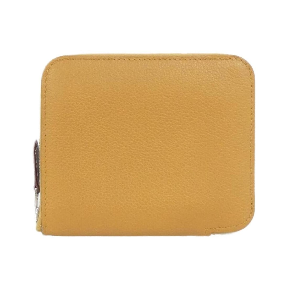 Hermes ELECTRIQUE Silk In Compact 085263CK Wallet: --- Catalog ---Category: SizeSize (HxWxD): 9.5cm x 11cm x 1.5cm / 3.74'' x 4.33'' x 0.59''Category: DesignType: Coin purse/coin caseColor: Caramel, SunGender: Women,MenMaterial: Silk Category: General