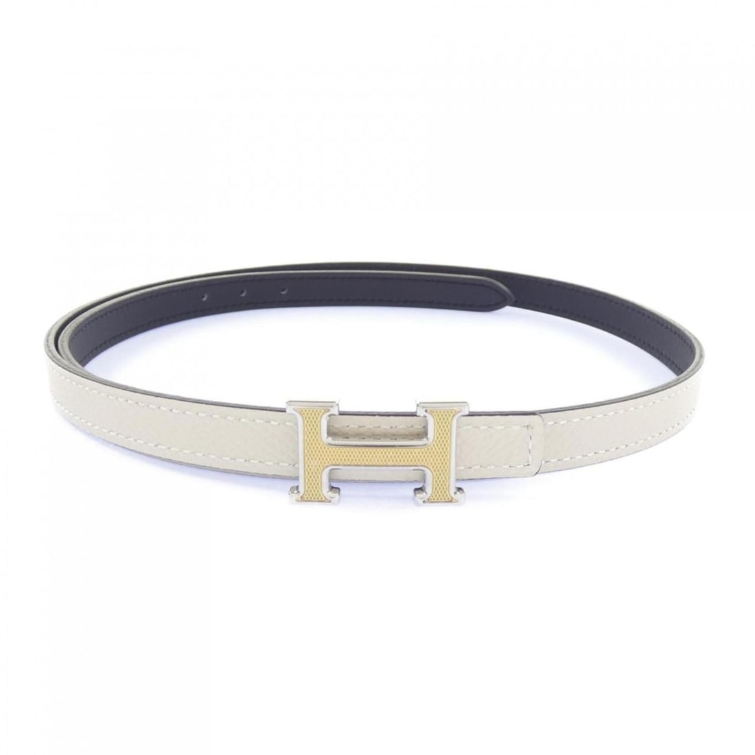 Hermes Mini 5382 13mm Reversible Belt: --- Catalog ---Category: SizeWidth: 1.5cm / 0.59''Length: 73.5cm - 76.5cm / 28.93'' - 30.11''Category: DesignType: Standard beltColor: Black, WhiteGender: WomenCategory: GeneralBrand: Hermes--- Item