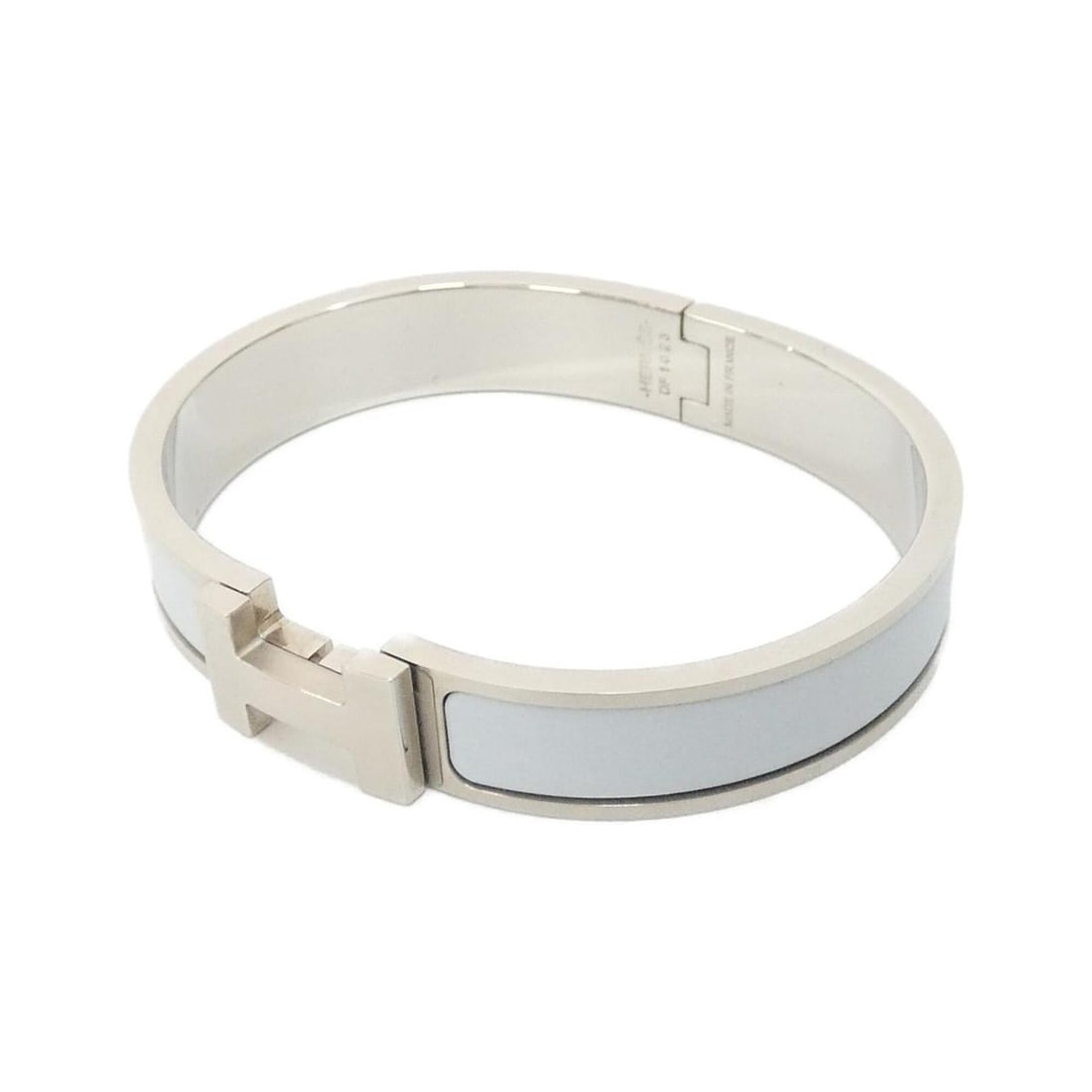 Hermes Click H 703203FB Bracelet: --- Catalog ---Category: SizeLength: 18.5cm / 7.28''Category: DesignType: Charm braceletColor: Blue, Matte silverGender: Women,MenCategory: GeneralMPN: 703203FBBrand: Hermes--- Item List ---Section: C