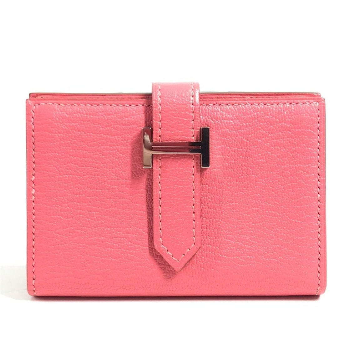 HERMES Bearn Compact Wallet, Bi-fold Business Card Holder/Card Case, Coin Purse, Chevre Leather,: --- Catalog ---Category: DesignType: Business card caseColor: Pink, Rose azaleeGender: Men,WomenMaterial: Chevre leather Category: GeneralBrand: HermesCountry of Origin: FranceCategory: Physical Prope