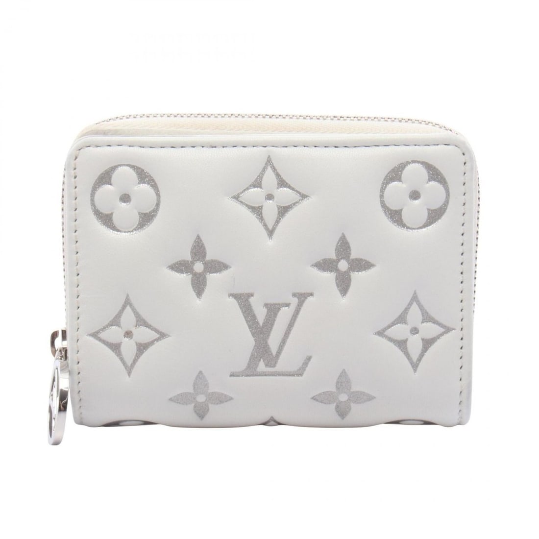 Louis Vuitton Portefeuille Lou LV SKI Monogram Embossed Bi-fold Wallet, Leather, Lambskin, Women's,: --- Catalog ---Category: SizeSize (HxWxD): 9cm x 11cm x 3cm / 3.54'' x 4.33'' x 1.18''Category: DesignType: Wallet (bi-fold)Color: WhiteGender: WomenMaterial: Leather Category: GeneralMPN: M12153Brand