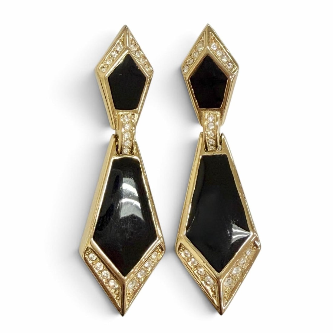 Christian Dior Vintage Onyx Rhinestone Geometric Earrings, Clip-on, Gold & Black, Made in Germany,: --- Catalog ---Category: SizeSize (HxWxD): 59.00mm x 18.00mm / 2.32'' x 0.71''Category: DesignType: Clip earringsColor: Black, GoldStone: OnyxGender: WomenCategory: GeneralBrand: Christian DiorCountry