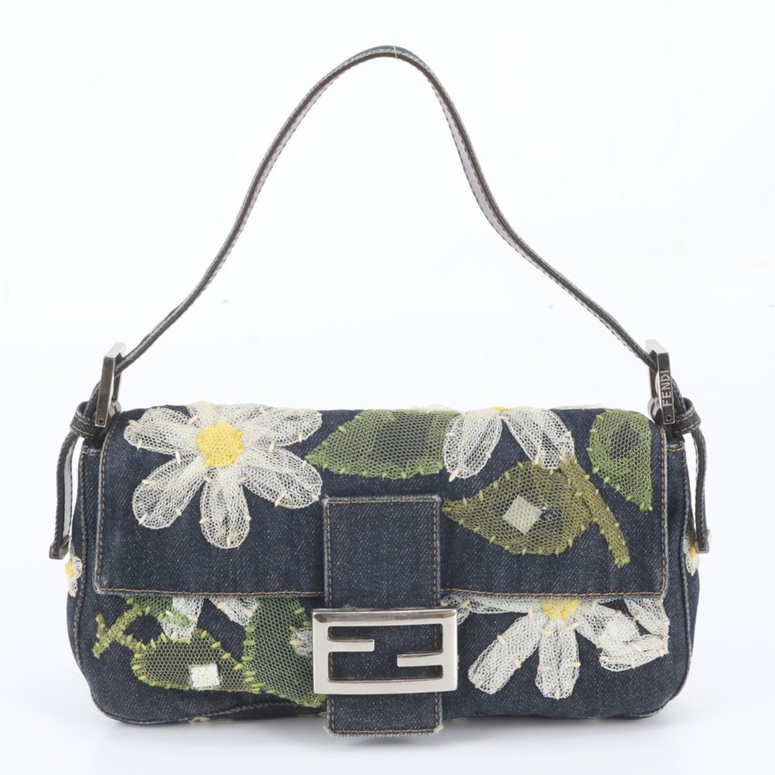Fendi Flower Denim Mamma Bucket Baguette Leather Shoulder Bag with FF Hardware for Women: --- Catalog ---Category: SizeSize (HxWxD): 14cm x 25cm x 4cm / 5.51'' x 9.84'' x 1.57''Category: DesignType: Shoulder bagColor: BlueGender: WomenMaterial: Leather , Canvas Category: GeneralBrand: Fend