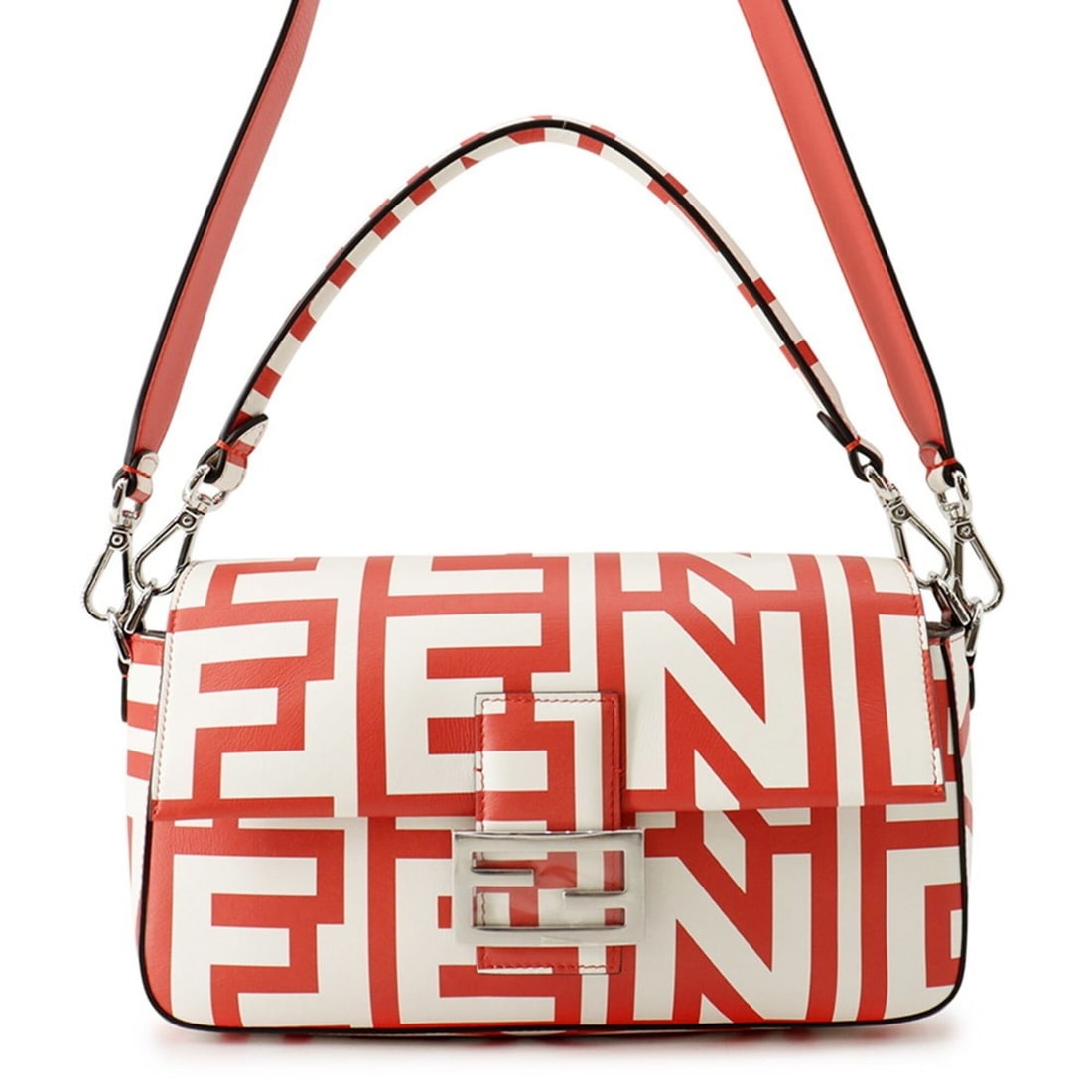 Fendi Baguette Medium Handbag, Marc Jacobs Collaboration, 8BR600, FENDI White,: --- Catalog ---Category: SizeWeight: 540g / 1.19lb.Size (HxWxD): 16cm x 27cm x 5cm / 6.29'' x 10.62'' x 1.96''Strap Length: 90.5cm / 35.62''Category: DesignType: HandbagColor: Red color, WhiteGender: 