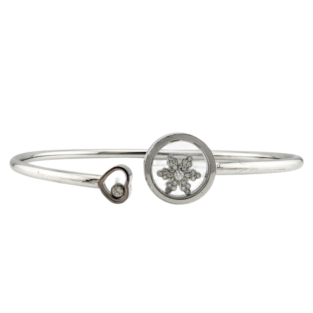 Chopard Happy Snowflake Bangle, 18K White Gold, Diamond, Women's, Snow: --- Catalog ---Category: SizeLength: 12.5cm / 4.92''Category: DesignType: BangleColor: White goldGender: WomenMaterial: White gold (18K)Category: GeneralBrand: ChopardCountry of Origin: Germany--- Ite