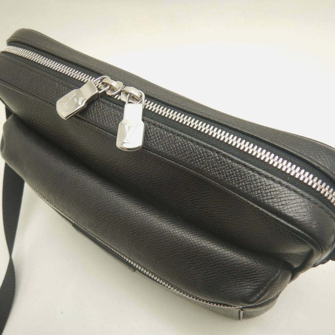 Cartier Panthere Bangle - 9