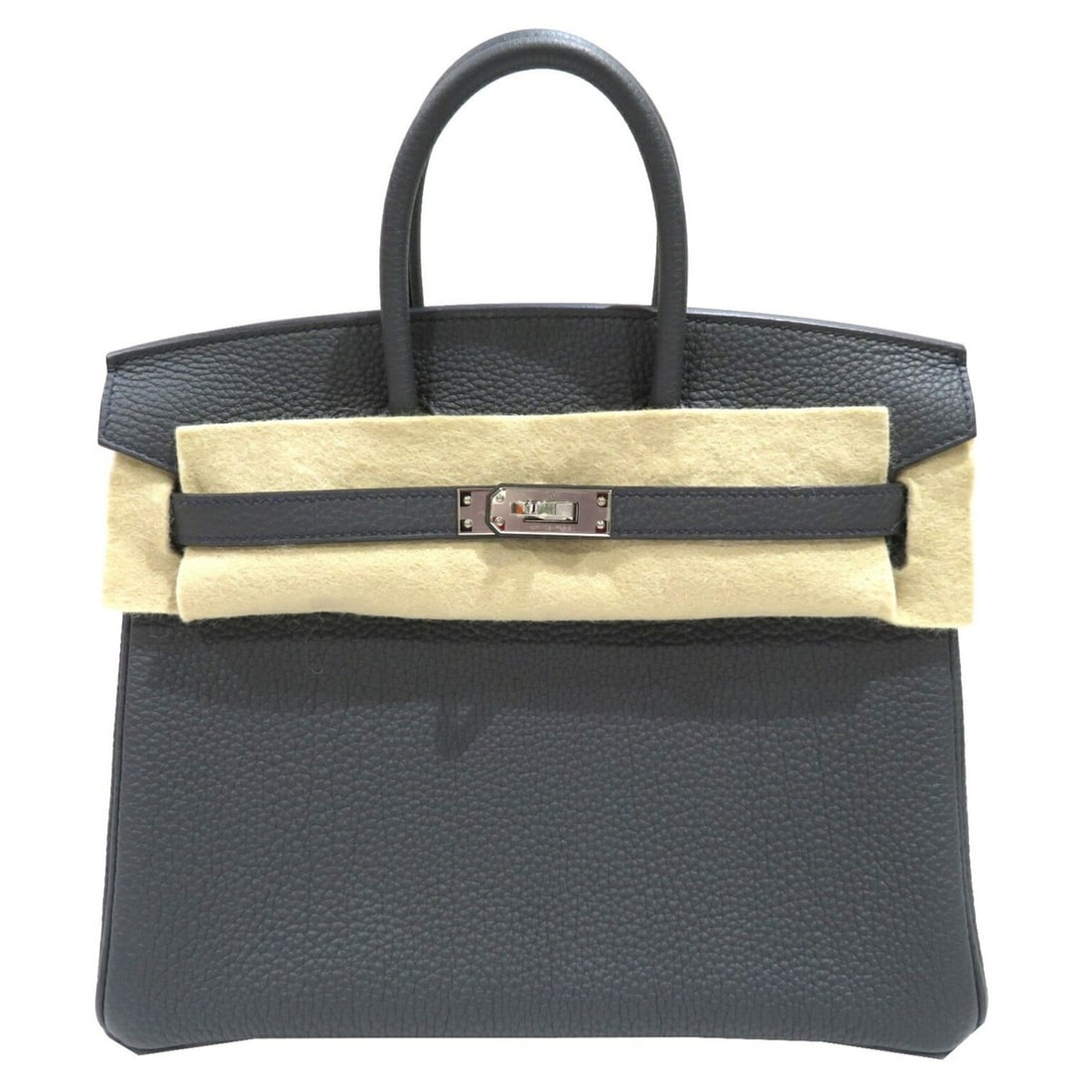 HERMES Birkin 25 Grimist/Silver hardware Togo Women's Men's I52: --- Catalog ---Category: SizeSize (HxWxD): 20cm x 25cm x 12cm / 7.87'' x 9.84'' x 4.72''Category: DesignType: HandbagGender: Men,WomenMaterial: Togo leather Category: GeneralBrand: Hermes--- Item List