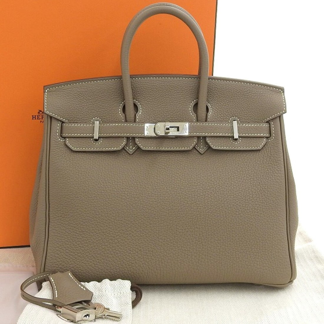 Hermes HERMES Birkin 25 U-stamped handbag Togo Etoupe: --- Catalog ---Category: SizeSize (HxWxD): 21cm x 25cm x 13.5cm / 8.26'' x 9.84'' x 5.31''Category: DesignType: HandbagColor: Etoupe gray, GrayishGender: WomenMaterial: Togo leather Hardware Color: Si