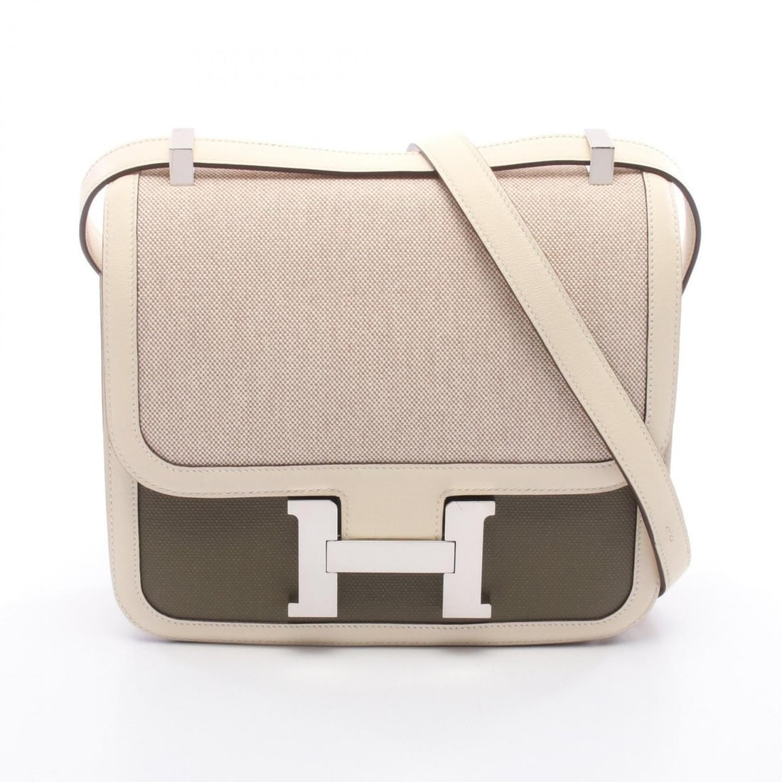 Hermes Constance 3 24 Nata Ecru Canopy Shoulder Bag Handbag Leather Canvas Toile H Berlinne Veau: --- Catalog ---Category: SizeSize (HxWxD): 20cm x 23.5cm / 7.87'' x 9.25''Category: DesignType: Shoulder bagColor: Beige, Ecru, Ivory, KhakiGender: WomenMaterial: Swift leather , Toile H Category: Gen
