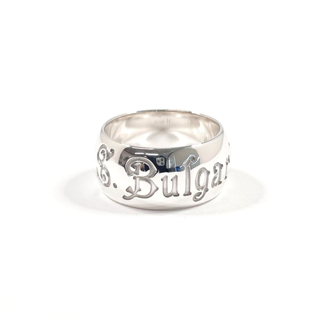 BVLGARI Save the Children Charity Ring, Sterling Silver 925, Size 15, Unisex: --- Catalog ---Category: SizeUS Size: 7Brand Size: 54Category: DesignType: Band ringColor: SilverGender: Women,MenMaterial: Silver 925Category: GeneralBrand: BvlgariCountry of Origin: Italy--- Item Li