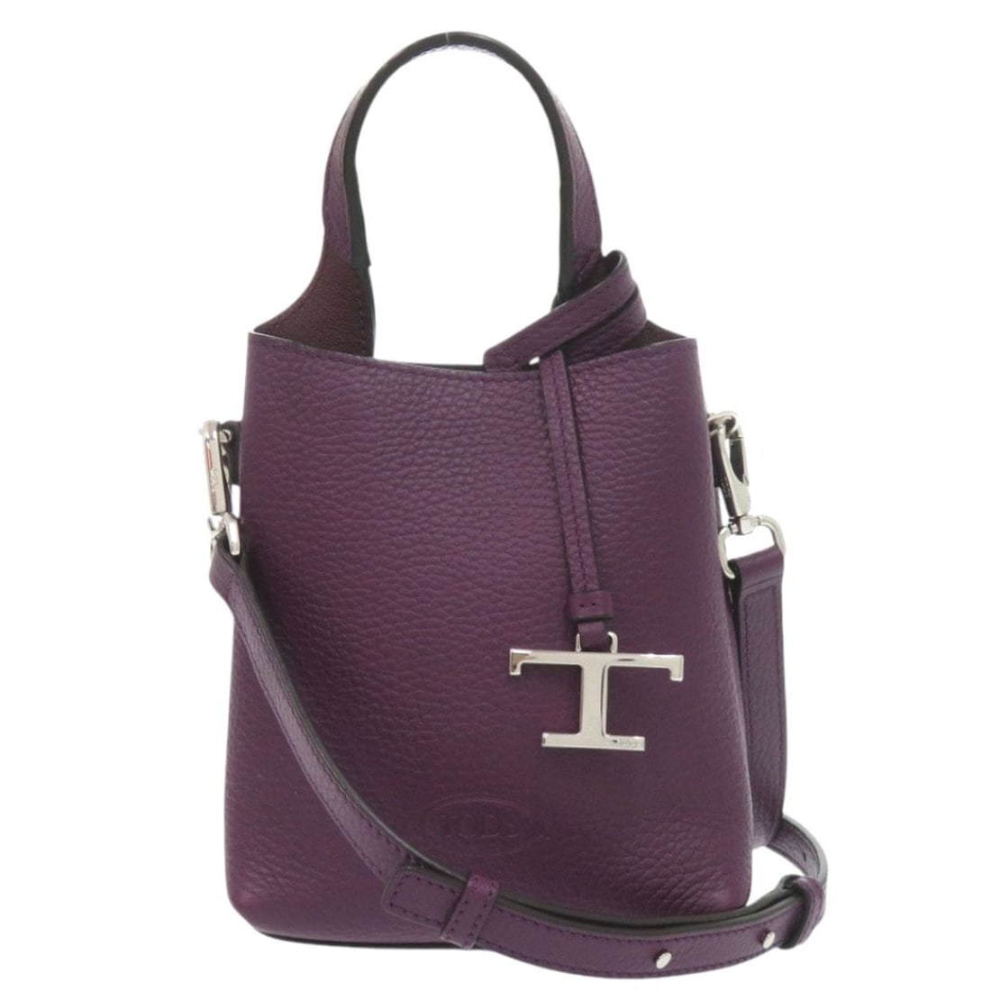 Tod's T-Timeless Micro XBWAPAT9000QRI Leather Purple 2-way Handbag Shoulder Bag 1257TOD’S: --- Catalog ---Category: SizeSize (HxWxD): 15cm x 14cm x 7.5cm / 5.9'' x 5.51'' x 2.95''Category: DesignType: Handbag, Shoulder bagColor: PurpleGender: WomenMaterial: Leather Category: GeneralBrand: T