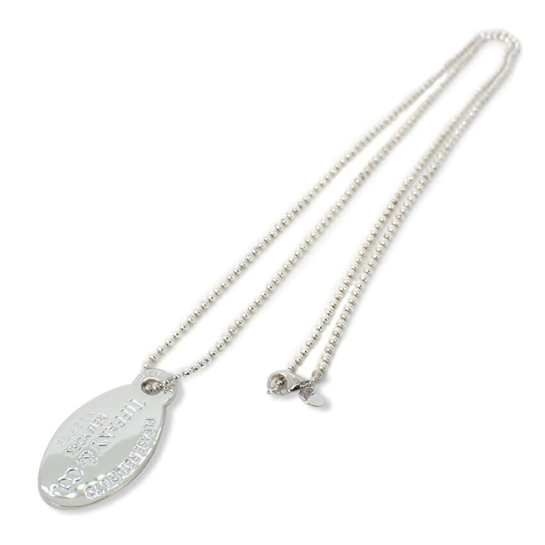 TIFFANY & Co. 925 Return to Tiffany Oval Tag Long Pendant: --- Catalog ---Category: SizePendant Size: 42mm x 21mm / 1.65'' x 0.82''Neck Circumference: 87 cm / 34.25''Category: DesignGender: WomenMaterial: Sterling silver 925Necklace Type: NecklaceCategory: Ge