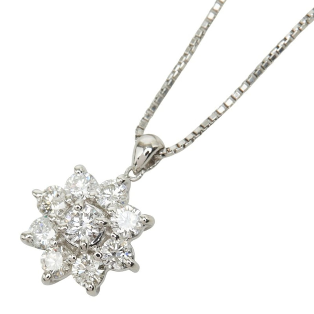 Seiko Pt900 Platinum Pt850 Diamond 0.54ct Snowflake Motif Pendant Necklace for Women SEIKO: --- Catalog ---Category: SizeWeight: 3.7g / 0.13oz.Pendant Size: 14.3mm x 10.4mm / 0.56'' x 0.4''Neck Circumference: 40.8 cm / 16.06''Category: DesignStone: DiamondGender: WomenMaterial: Platinum 850,