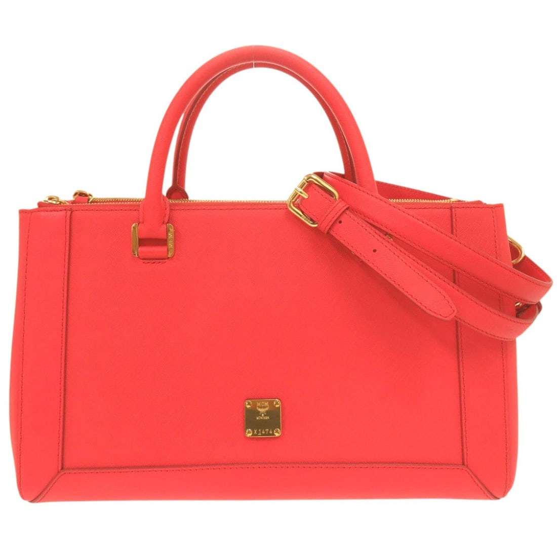 MCM Logo 2-Way Leather Red Handbag (1653MCM): --- Catalog ---Category: SizeSize (HxWxD): 22cm x 37cm x 17cm / 8.66'' x 14.56'' x 6.69''Category: DesignType: HandbagColor: Red colorGender: WomenMaterial: Leather Category: GeneralBrand: MCMCountry 