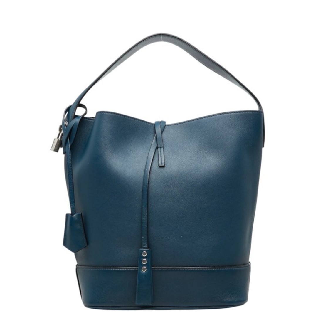 Louis Vuitton Cuir Nuance Shoulder Bag M94588 Navy Leather Women's LOUIS VUITTON: --- Catalog ---Category: SizeSize (HxWxD): 29cm x 24cm x 13cm / 11.41'' x 9.44'' x 5.11''Category: DesignType: Shoulder bagColor: NavyGender: WomenMaterial: Leather Category: GeneralBrand: Louis Vuitt