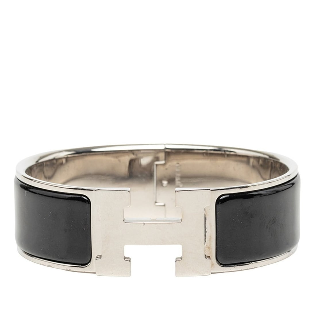 Hermes Clic Clac H PM Bracelet Bangle Silver Black Metal Women's HERMES: --- Catalog ---Category: SizeLength: 17cm / 6.69''Category: DesignType: Charm braceletColor: Black, SilverGender: WomenMaterial: MetalCategory: GeneralBrand: Hermes--- Item List ---Section: ConditionR