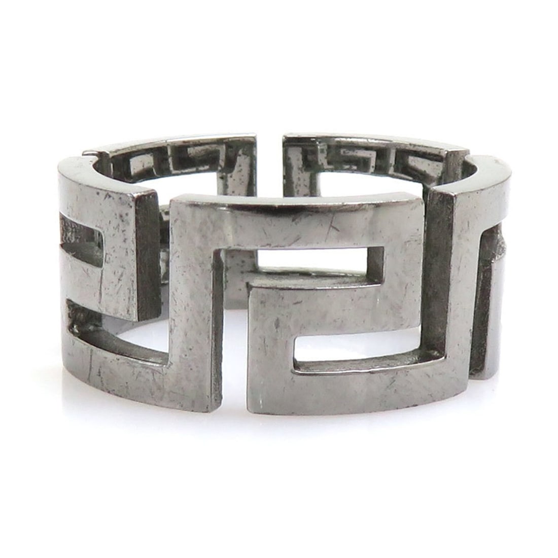 Versace VERSACE Ring, Metal, Silver, Men's, Size 2, h32494a: --- Catalog ---Category: SizeJP Size: 22.5US Size: 10.5Category: DesignType: Band ringColor: SilverGender: MenMaterial: MetalCategory: GeneralBrand: VersaceCountry of Origin: Italy--- Item List ---Sec