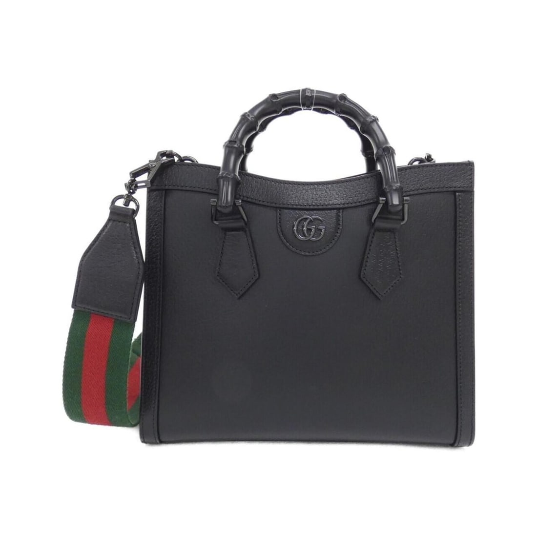 Gucci DIANA 702721 AAA5Y Handbag: --- Catalog ---Category: SizeSize (HxWxD): 24cm x 27cm x 11cm / 9.44'' x 10.62'' x 4.33''Category: DesignType: HandbagColor: BlackGender: Men,WomenMaterial: Leather Category: GeneralMPN: 702721