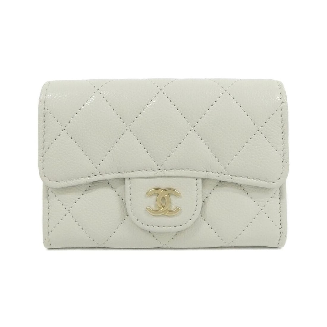 Chanel Timeless Classic Line AP4096 Business Card Holder/Card Case: --- Catalog ---Category: DesignType: Card caseColor: Light grayGender: WomenMaterial: Grained Calfskin Category: GeneralMPN: AP4096Brand: ChanelCategory: Physical PropertiesSize (HxWxD): 7.5cm x 11cm