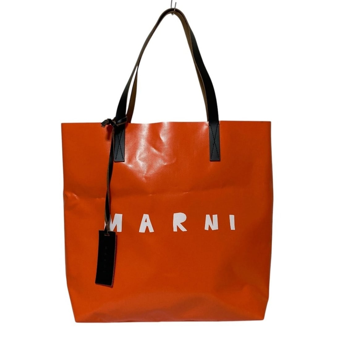 MARNI Bicolor Logo Print Tote Bag SHMPQ10A06 Orange Red Women's: --- Catalog ---Category: SizeSize (HxWxD): 35cm x 41cm x 7cm / 13.77'' x 16.14'' x 2.75''Category: DesignType: Tote bagColor: Orange redGender: WomenMaterial: PVC Category: GeneralBrand: Marni--- Item