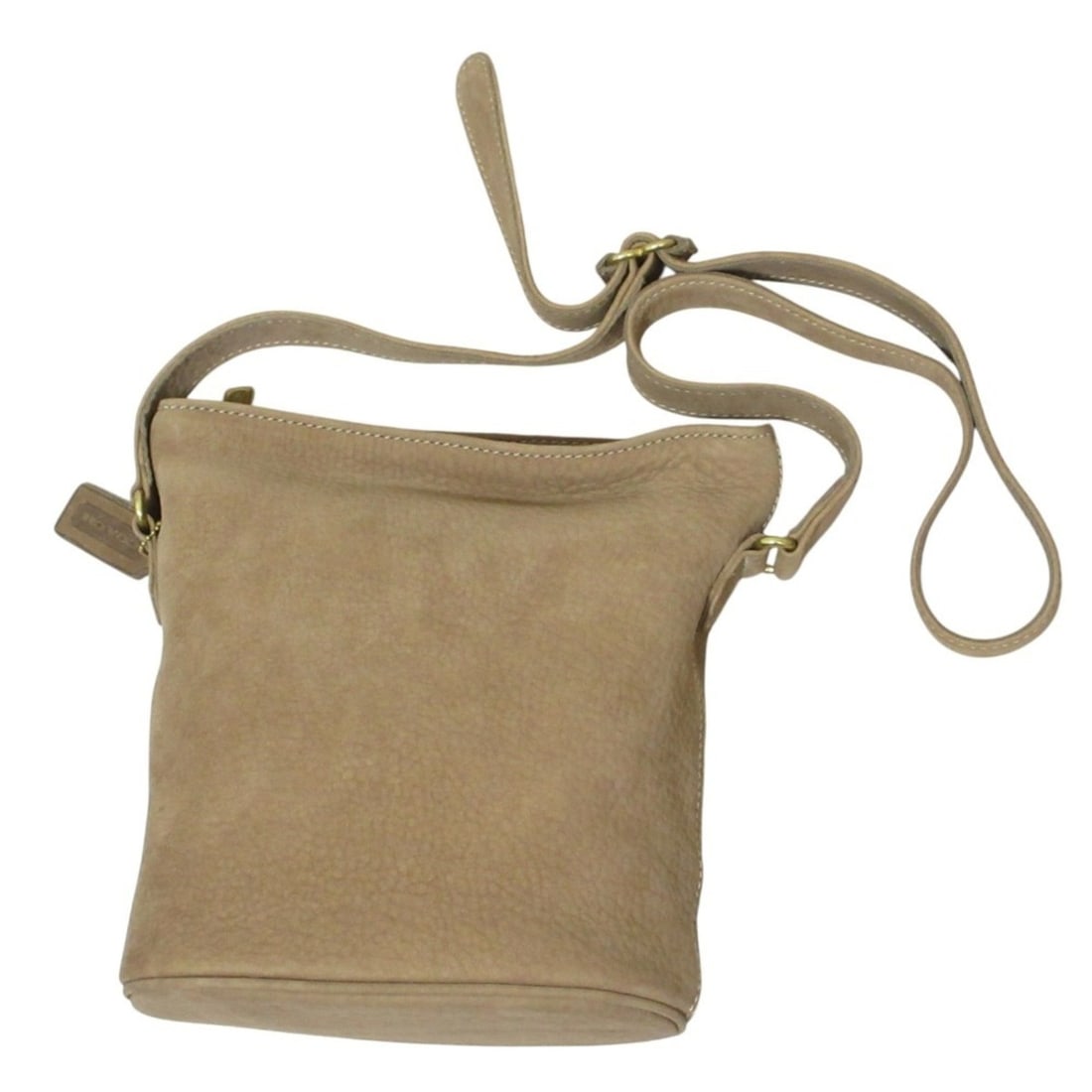 COACH Old Coach Nubuck Leather Shoulder Bag 4933 Brown Women's: --- Catalog ---Category: SizeSize (HxWxD): 25cm x 22cm x 11cm / 9.84'' x 8.66'' x 4.33''Category: DesignType: Shoulder bagColor: BrownGender: WomenMaterial: Leather Category: GeneralBrand: Coach--- It