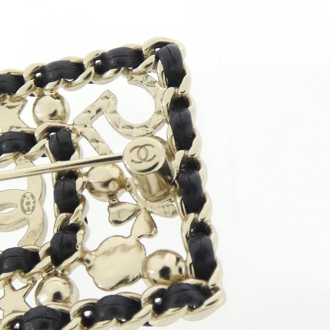 Chanel AB4701 Brooch - 3