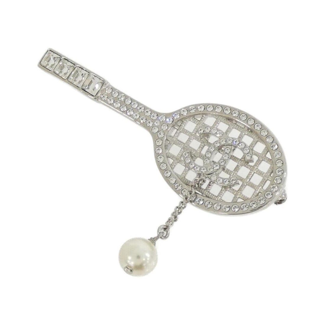 Chanel 98015 Brooch: --- Catalog ---Category: SizeSize (HxWxD): 4.5cm x 6.5cm / 1.77'' x 2.55''Category: DesignType: BroochColor: Clear, Silver, WhiteGender: WomenCategory: GeneralMPN: 98015Brand: Chanel--- Item List