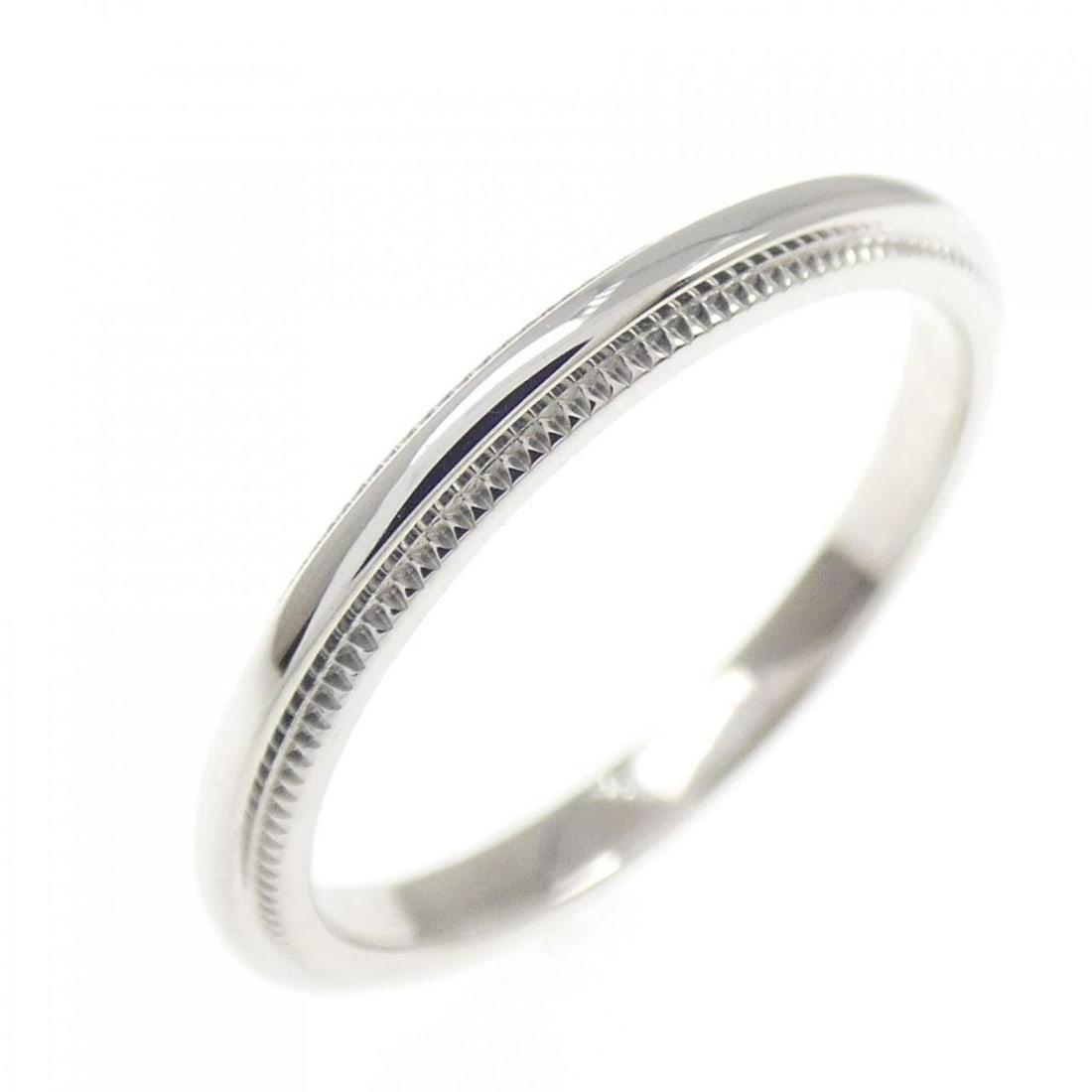 Tiffany & Co. Milgrain Ring: --- Catalog ---Category: SizeJP Size: 6.5US Size: 3.5Category: DesignType: Band ringGender: WomenMaterial: Platinum 950Category: GeneralBrand: Tiffany--- Item List ---Section: ConditionRanking: Rank