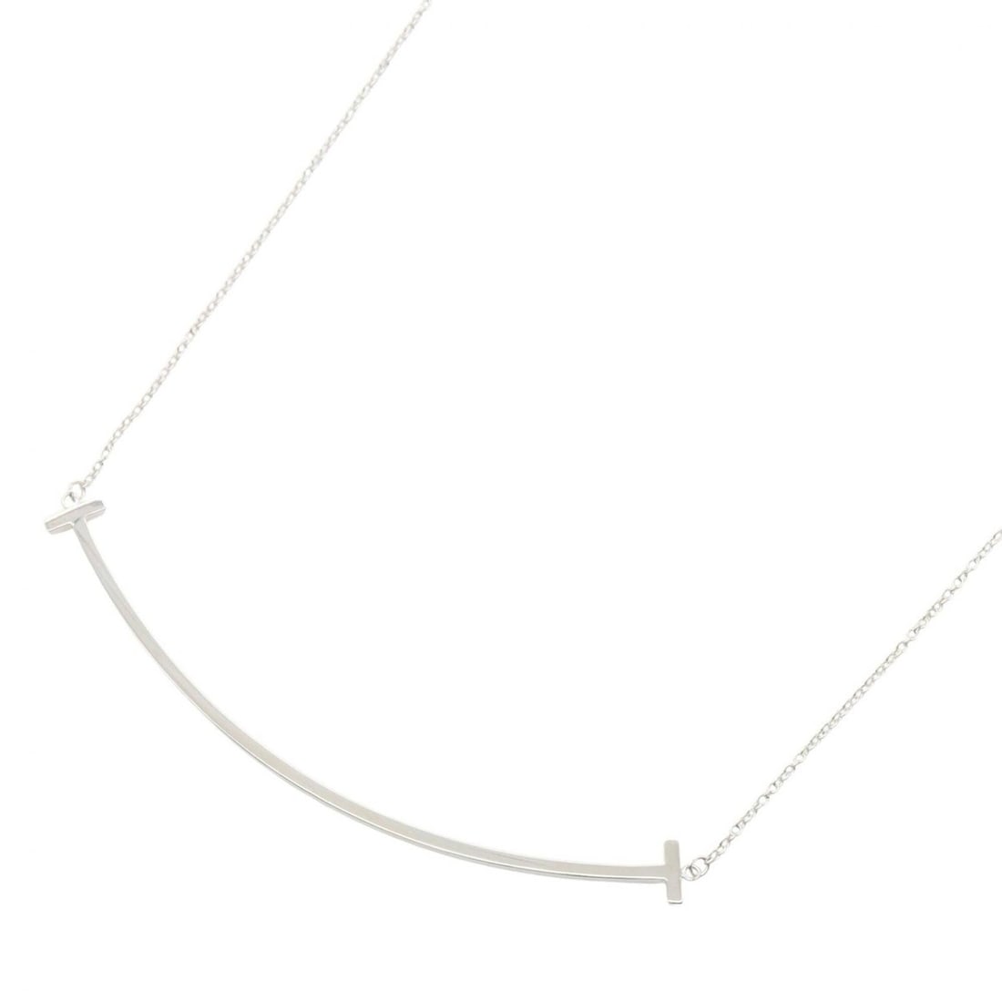 Tiffany & Co. T Smile Large Necklace, 18K White Gold (WG), Women's, Silver Tone: --- Catalog ---Category: SizeWeight: 4g / 0.14oz.Pendant Size: 6mm x 68mm / 0.23'' x 2.67''Neck Circumference: 40.5 cm - 45.5 cm / 15.94'' - 17.91''Category: DesignColor: SilverGender: WomenMaterial: 